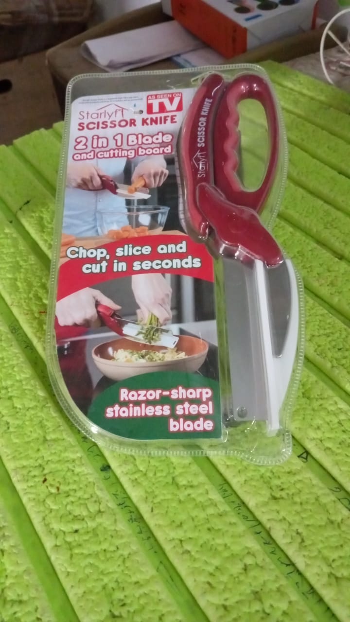 2 in 1 Kitchen Knife Scissor with Spring Locking Hinge and Chopping Board (1 Pc / With Card Packing) 2 in 1 Kitchen Knife Scissor with Spring Locking Hinge and Chopping Board (1 Pc / With Card Packing)